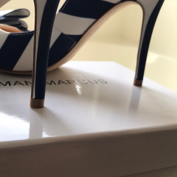 Neiman Marcus Abingdon Stripe bow - Picture 7 of 7